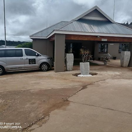 Nongoma Lodge & Inn Cc Екстериор снимка